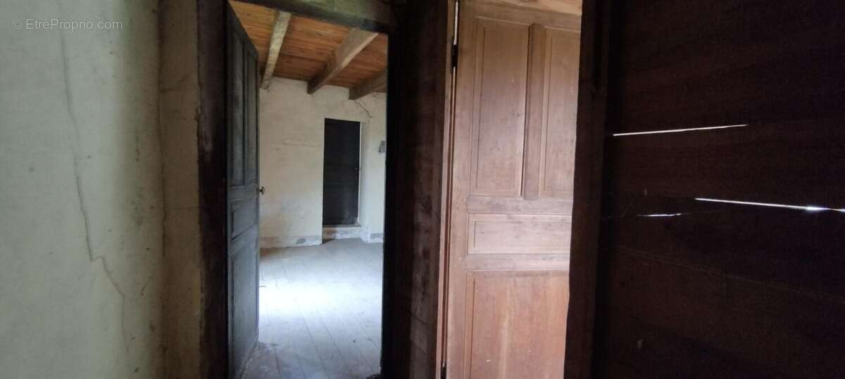 Photo 9 - Maison à ROUGNAT