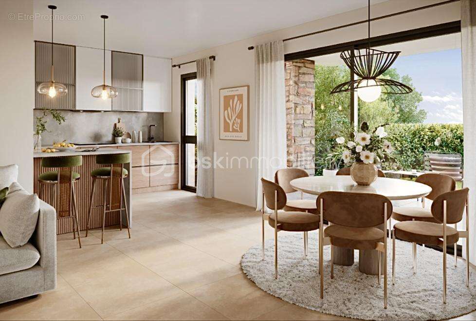 Appartement à FREJUS