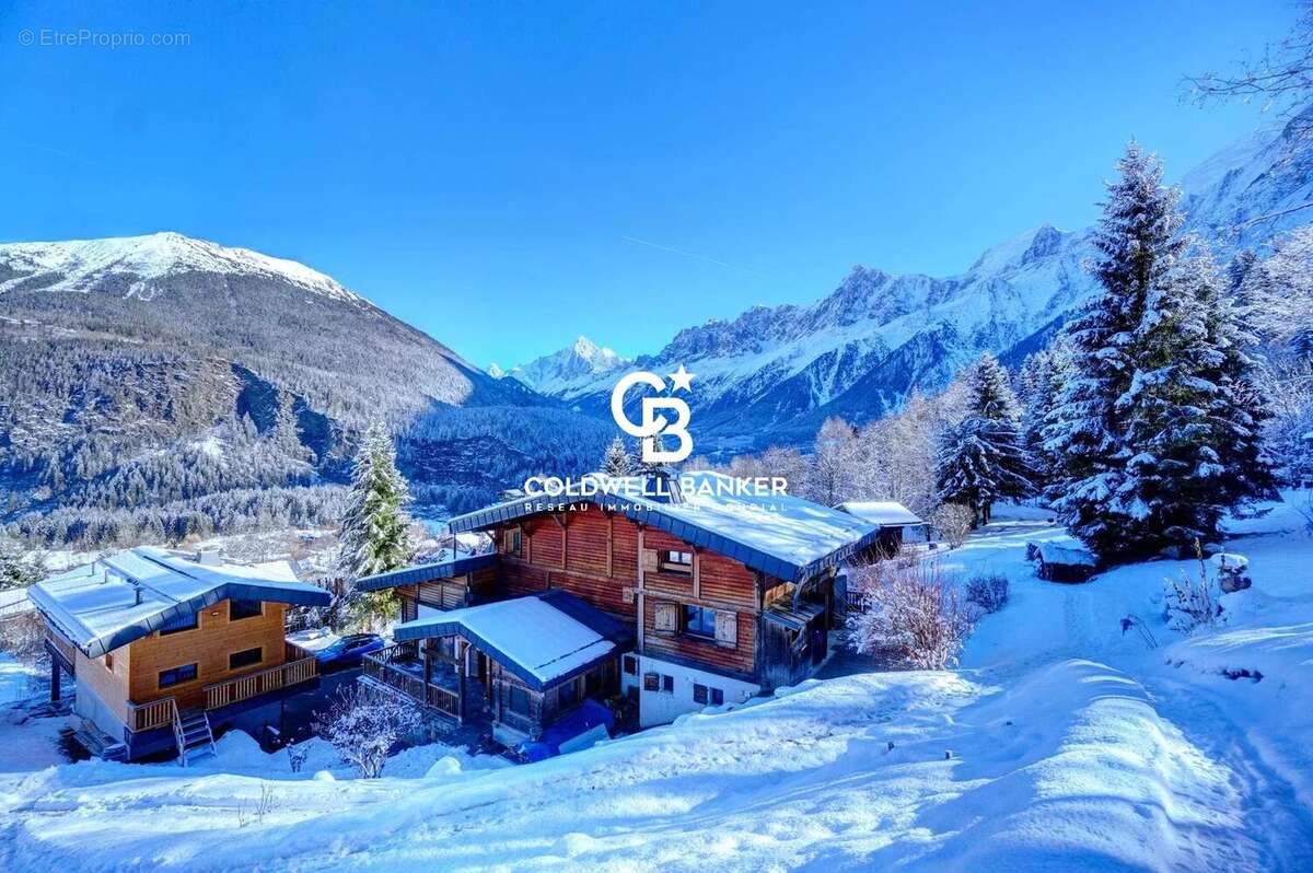 Maison à LES HOUCHES
