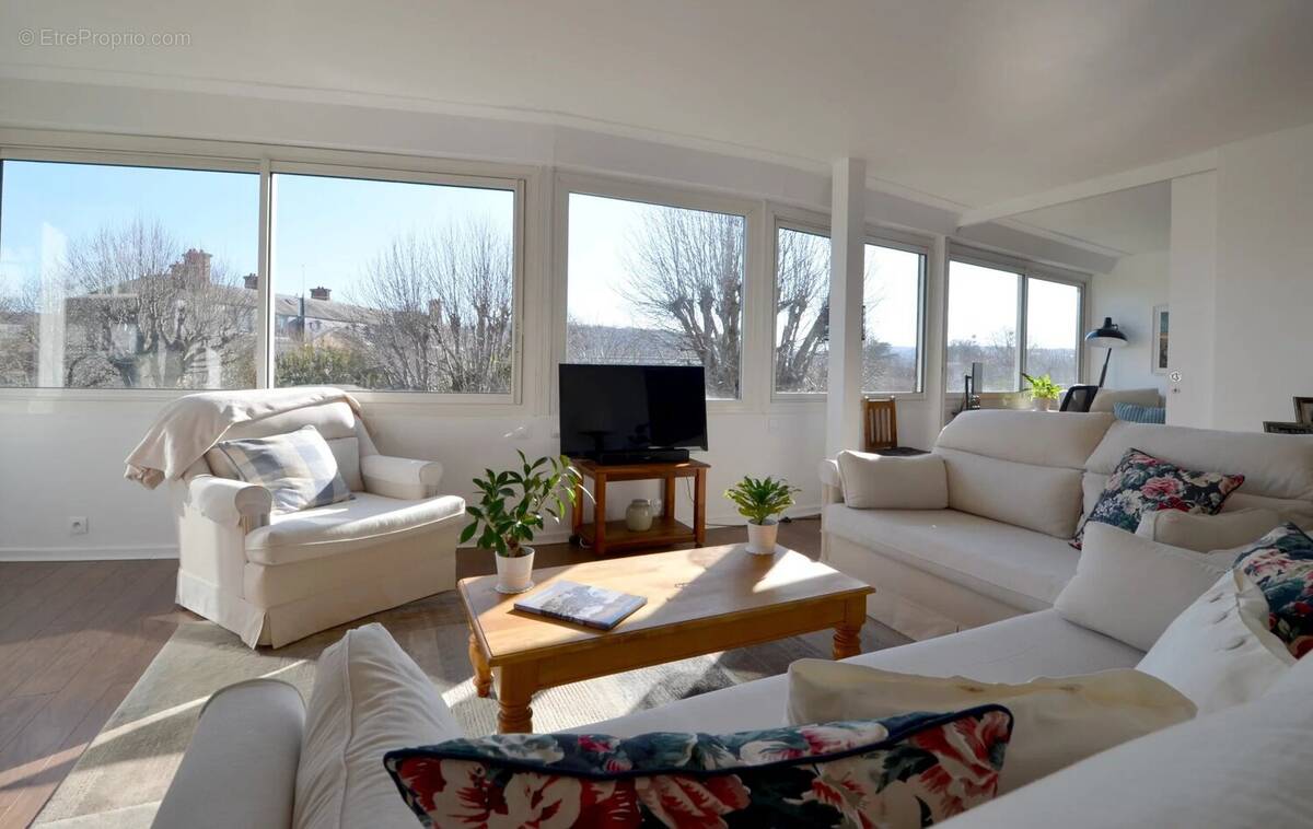 Appartement à CROISSY-SUR-SEINE