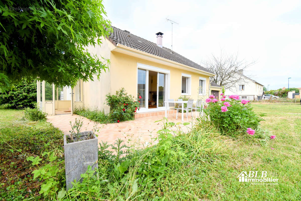 Maison à GARENNES-SUR-EURE