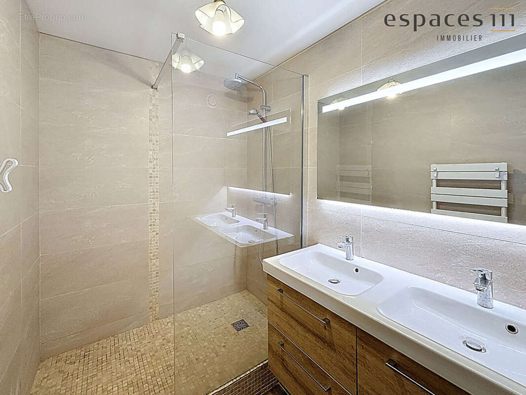 Appartement à MONTIGNY-LE-BRETONNEUX