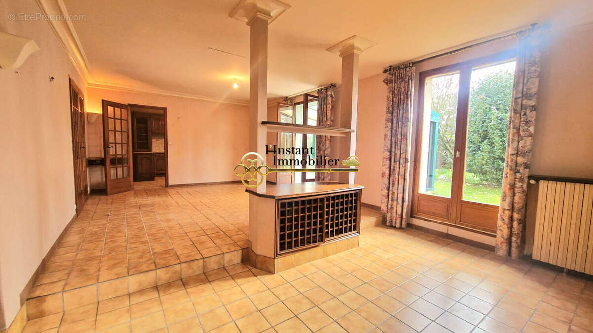 Maison à PLOUGASNOU