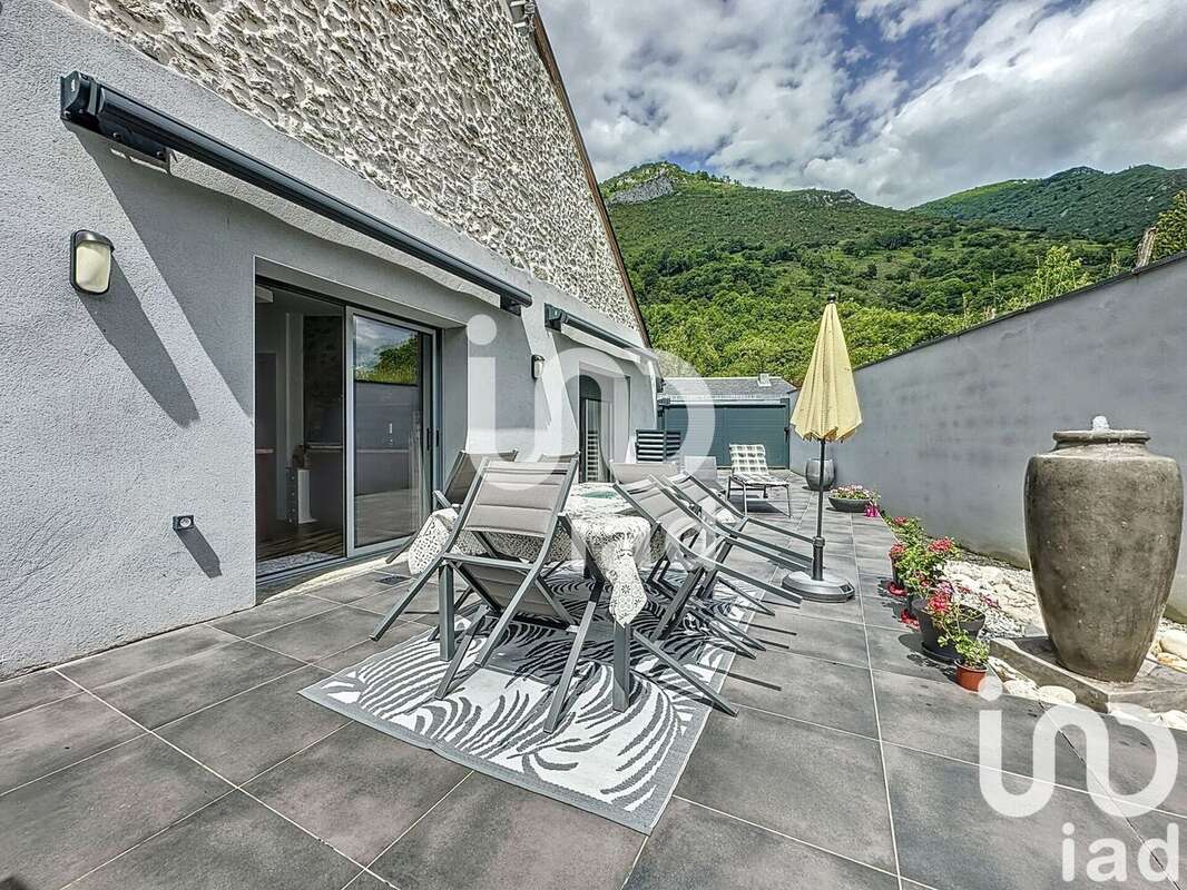 Appartement 69 m² à Campan  - photo 8