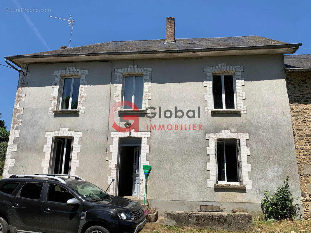 Maison à LA CROISILLE-SUR-BRIANCE