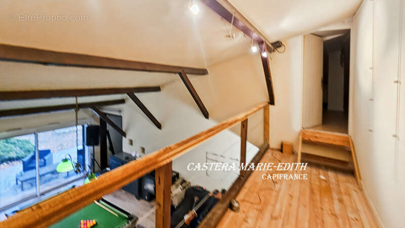 Maison d’architecte rénovée 280 M² - Sans vis à vis, calme, au fond d'une impasse - 9 Pièces -Garage -  Vue panoramique – Auch ( - photo 38