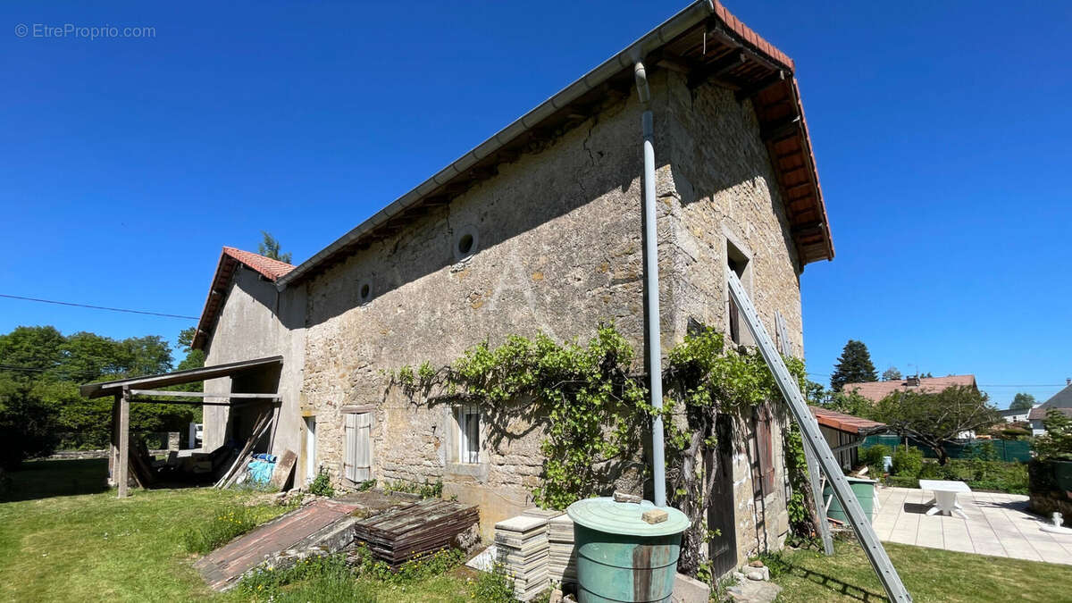 Maison à CHANTRAINE