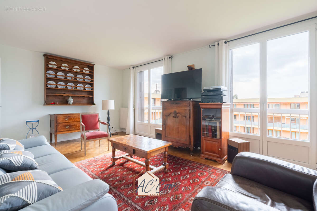 Appartement à MARSEILLE-12E
