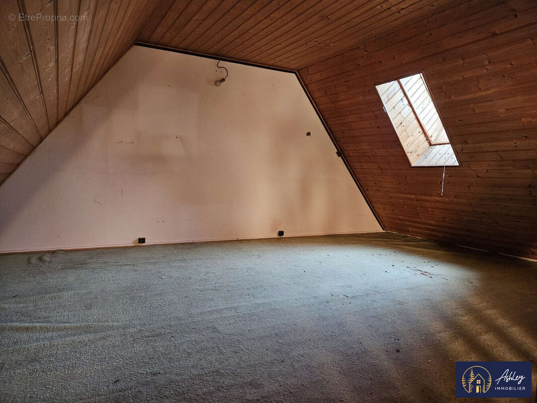 Maison 85 m² à Chirac-Bellevue  - photo 5