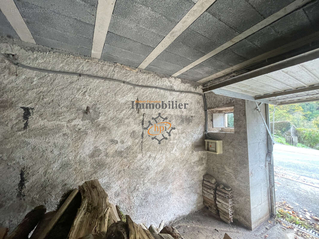 Sylvanès, vente maison avec jardin et garage. - photo 10