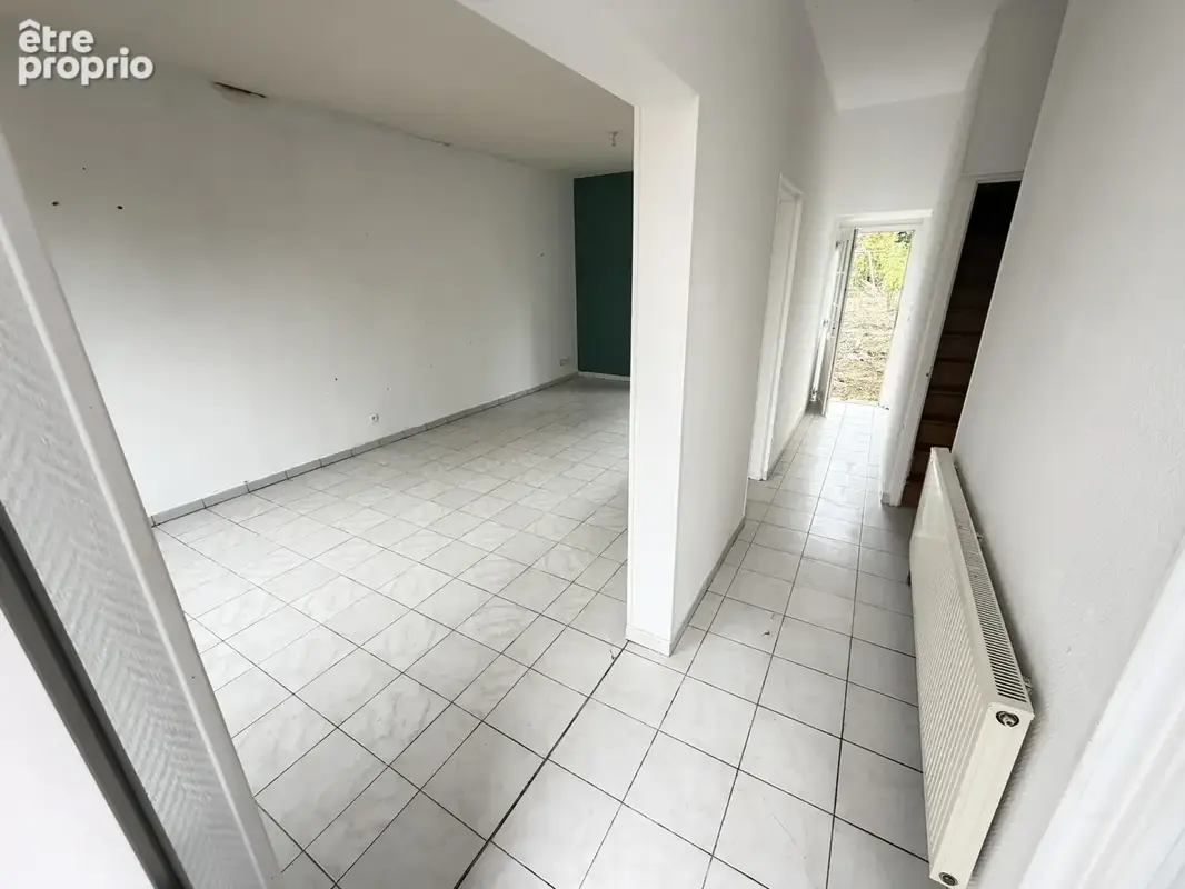 Marcelcave   maison en briques avec jardin de 1 114 m2 - photo 6
