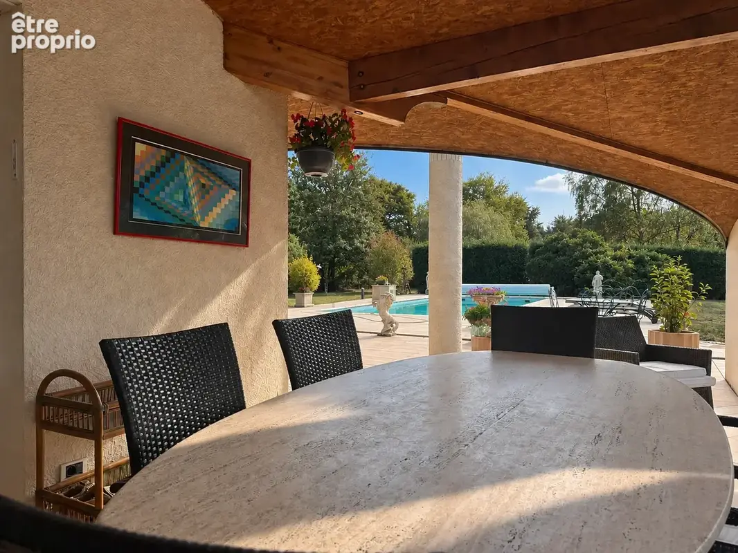 Péronnas - Propriété d’architecte avec piscine - photo 17