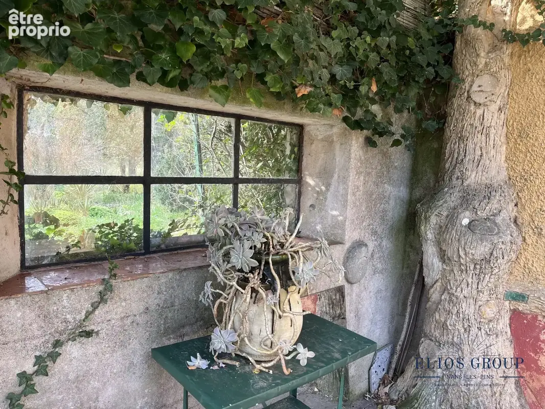 Maison 8 pièces 180 m² à vendre à Nans-Les-Pins (83860) - photo 3