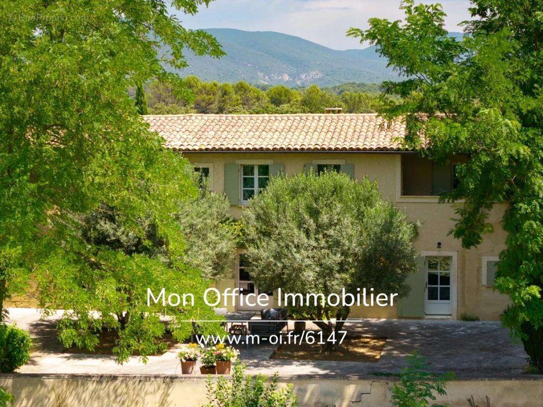 Référence : 6147-CCH. - Maison 9 pièces, avec maison d'amis ou gardien. Au calme - photo 27