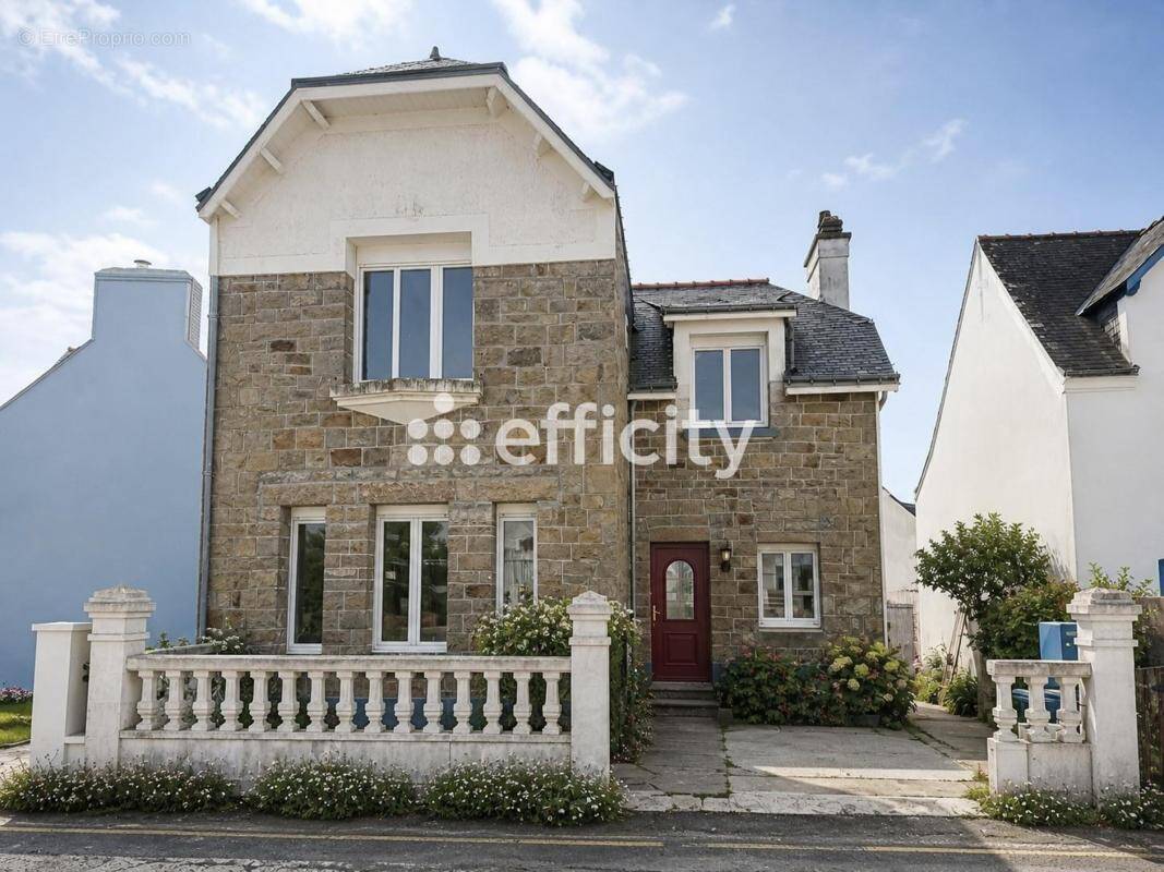 Maison à LOCMIQUELIC