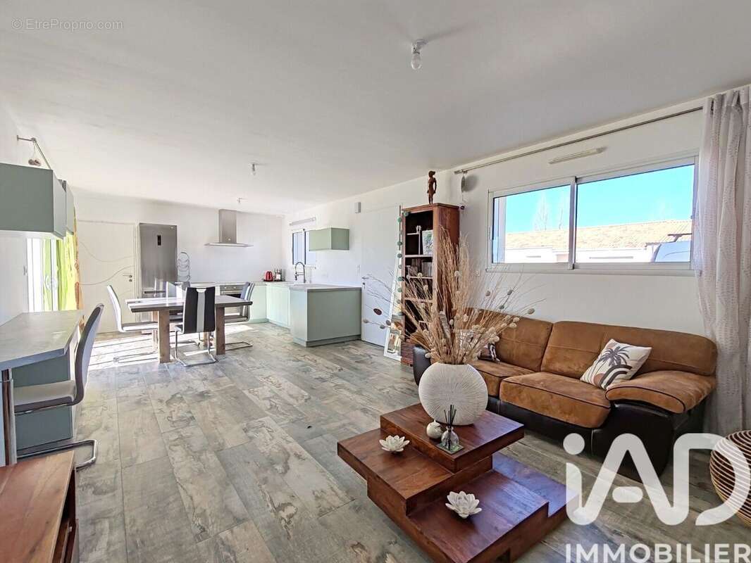 Photo 5 - Maison à LE PERRIER