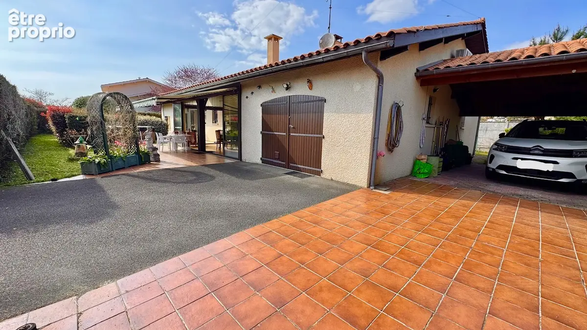 Agréable maison de plain-pied avec studio et garage de 30 m² - photo 4