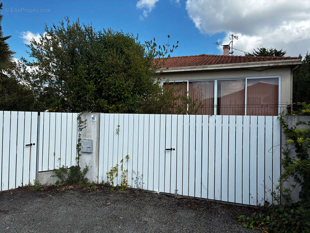 Maison à DOMPIERRE-SUR-MER