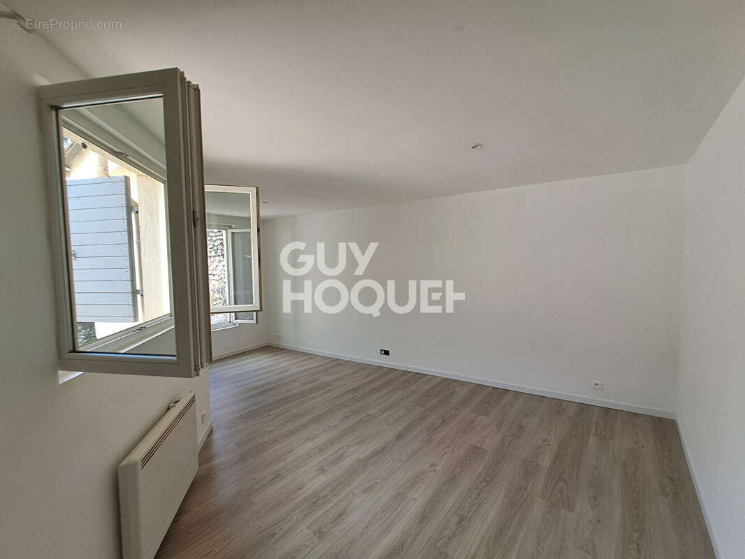 Maison à vendre au coeur de Bourg Saint Andéol - 6 pièces, 134 m² - photo 4