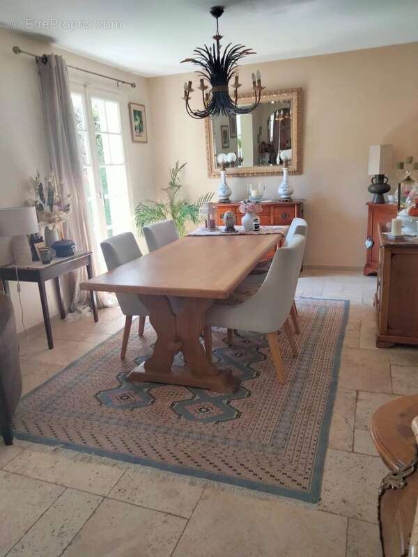 Maison à GARANCIERES