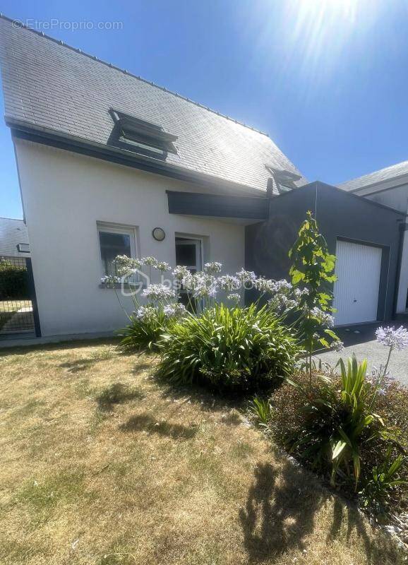 Maison à QUEVERT