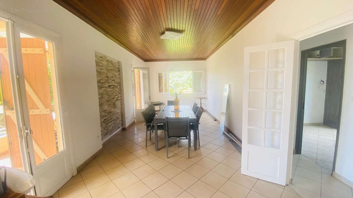 Maison à SAINT-JOSEPH