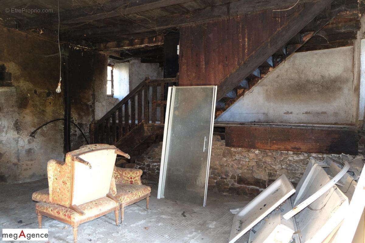 Maison à NAVES