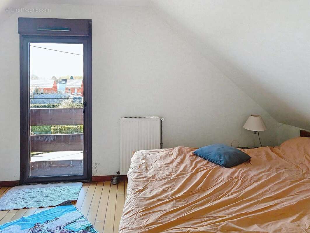 Photo 8 - Maison à VILLERS-COTTERETS