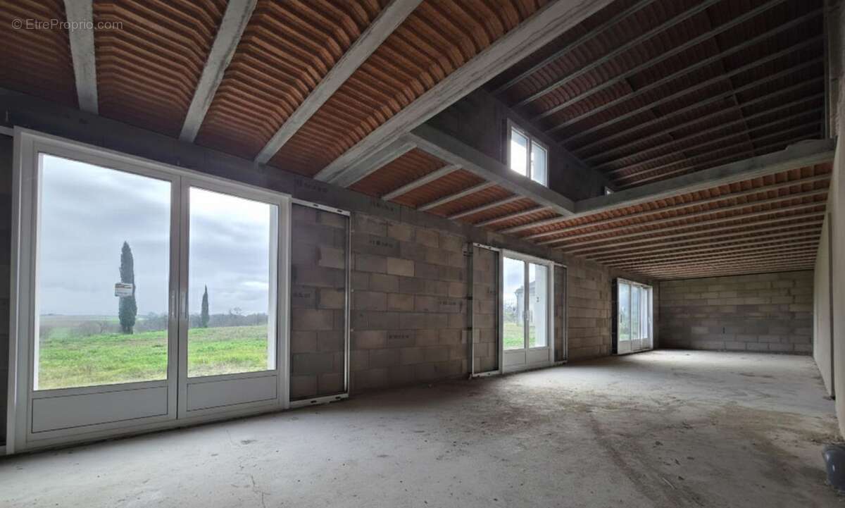 Maison à VIELMUR-SUR-AGOUT