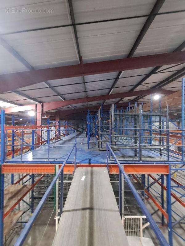 Commerce à LA POSSESSION