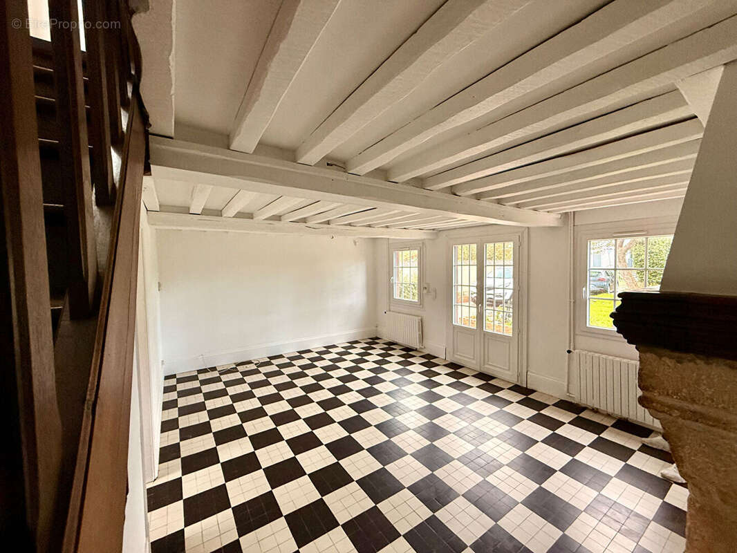 Maison à CAUVILLE-SUR-MER