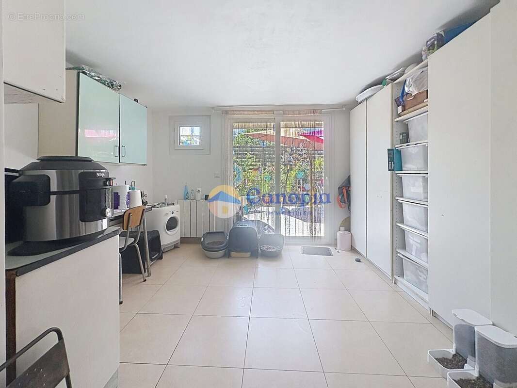 Appartement à CACHAN
