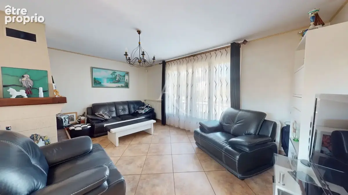 Maison à MORANGIS