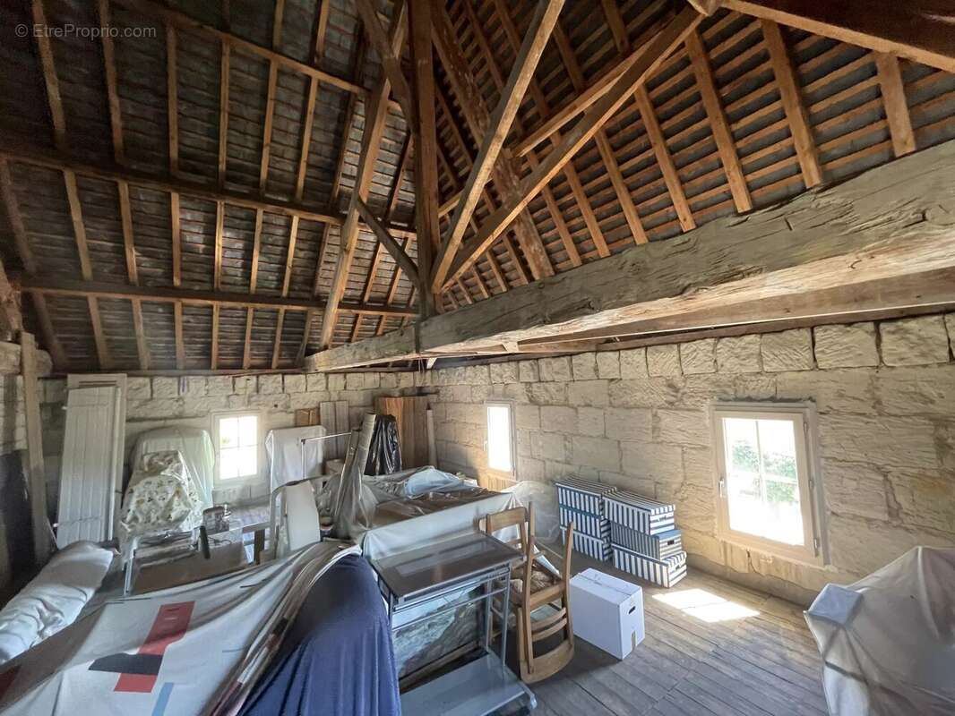 Maison à MONTREUIL-BELLAY