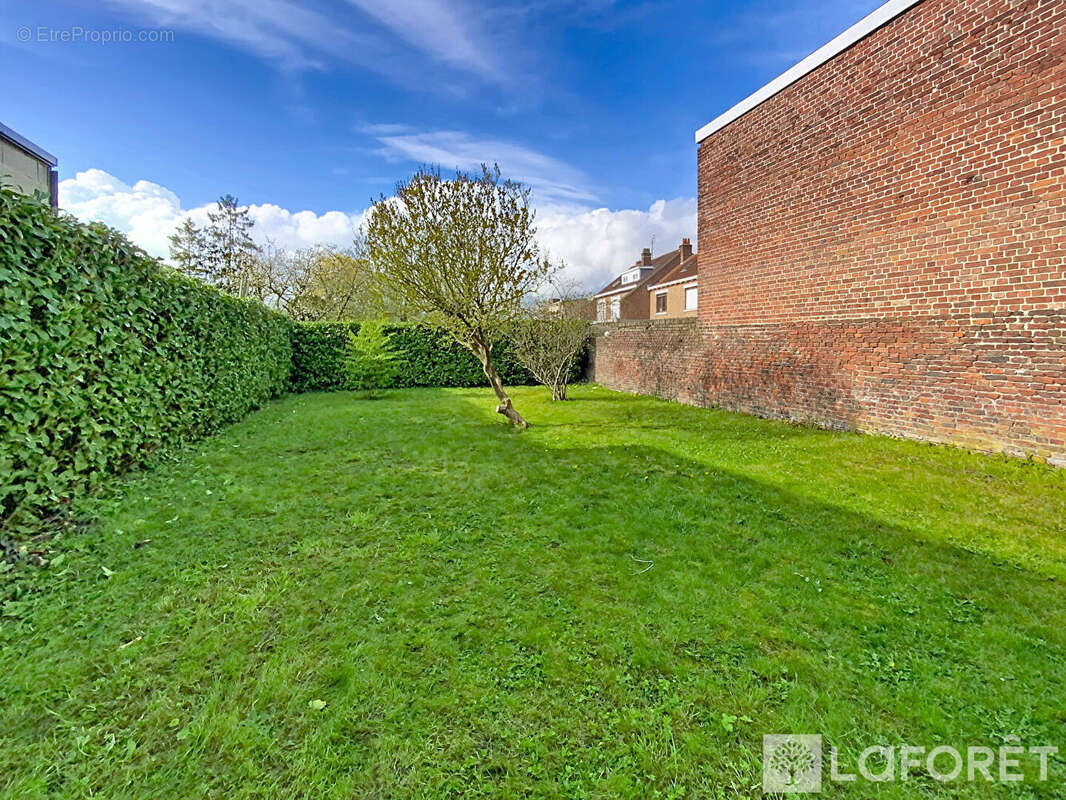 Appartement à LA GORGUE