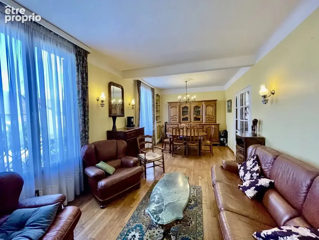 DRANCY - LES OISEAUX - Pavillon familial - 122m2 - 4 chambres - garage et grand jardin - proche gare RER B Drancy - photo 5