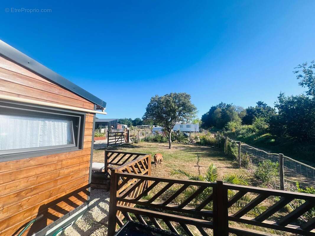 Terrain 450 m² à Sarzeau  - photo 4