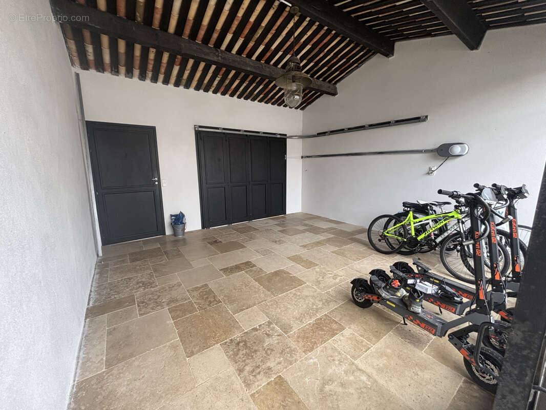 Maison à VAUX-SUR-MER