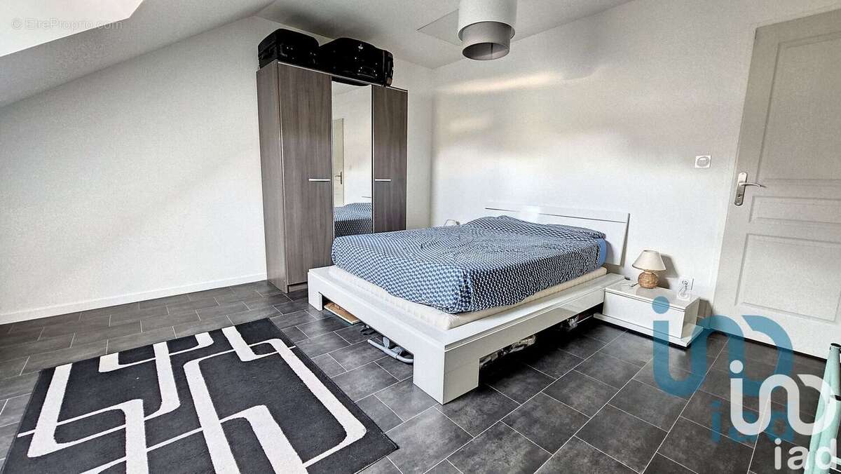 Photo 7 - Maison à ROMILLY-SUR-SEINE