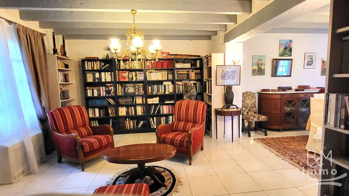 Maison à SAINT-MARTIN-DE-HINX