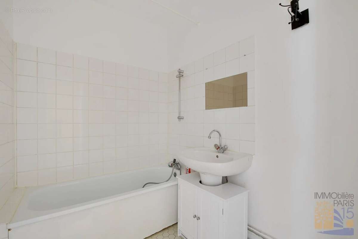 Appartement à PARIS-15E
