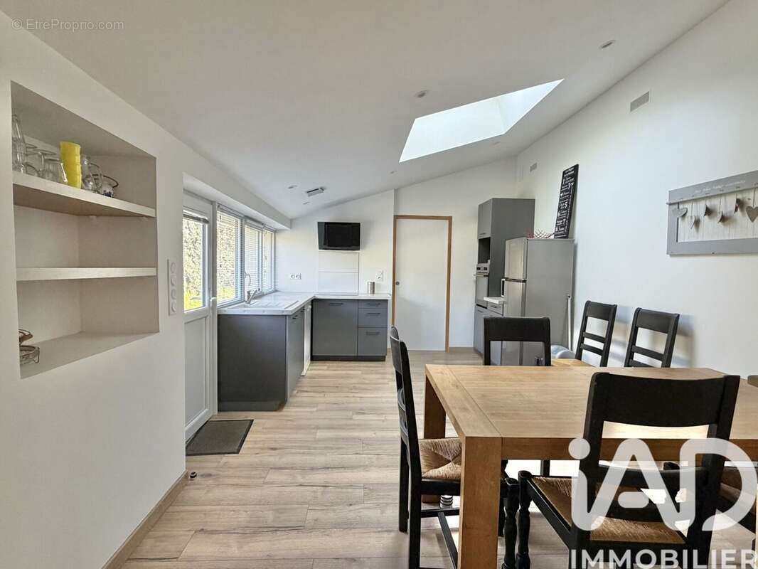 Photo 3 - Maison à MERVENT