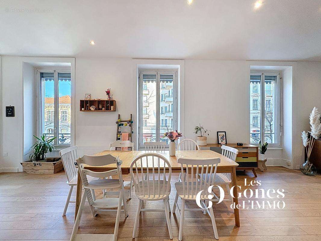 Appartement à LYON-7E