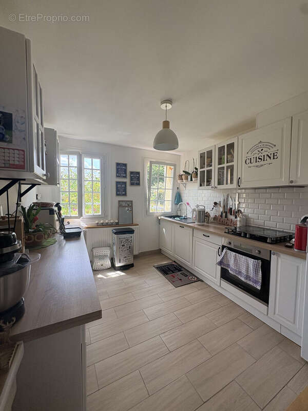 Maison 97 m² à Alvimare  - photo 2