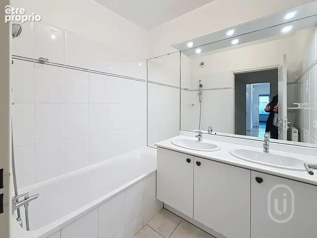 Montpellier - lironde - odysseum -  t4 de 100.7m² - terrasse-  garage - photo 8
