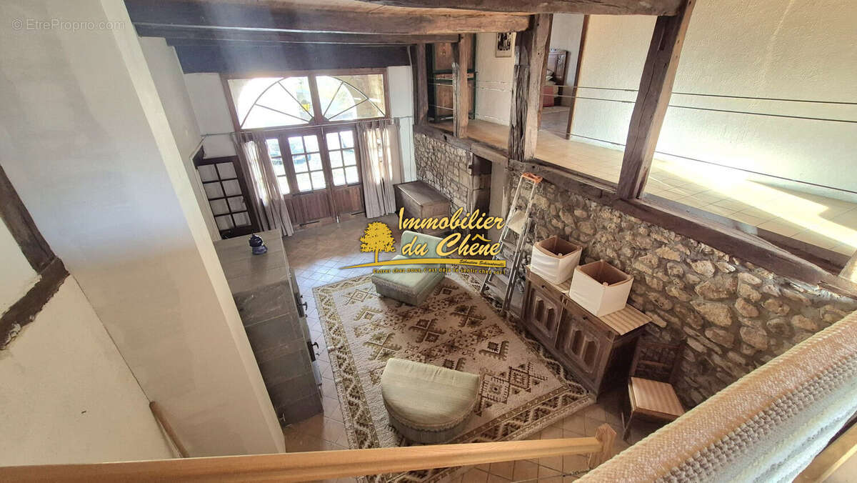 Maison à SAINT-BRESSON