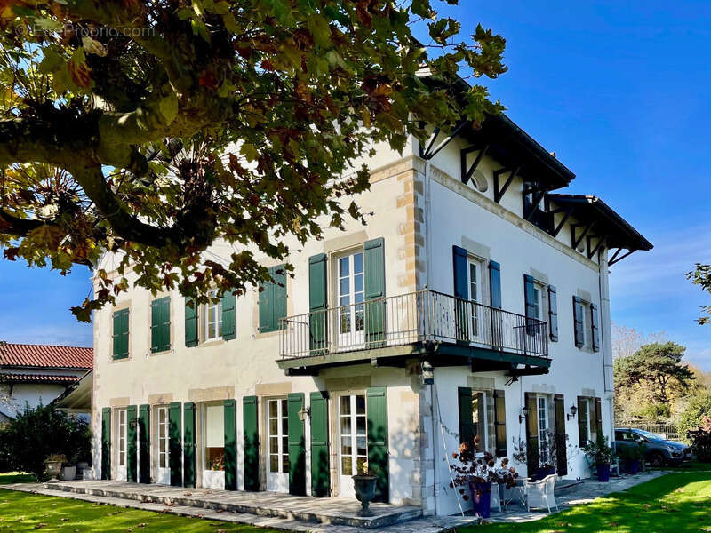 Maison à SAINT-MARTIN-DE-SEIGNANX