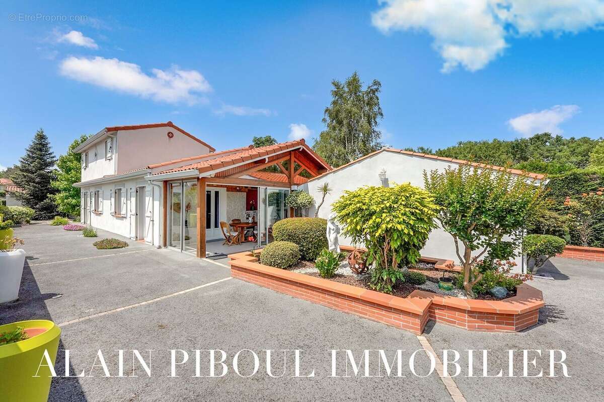 Maison à TOURNEFEUILLE