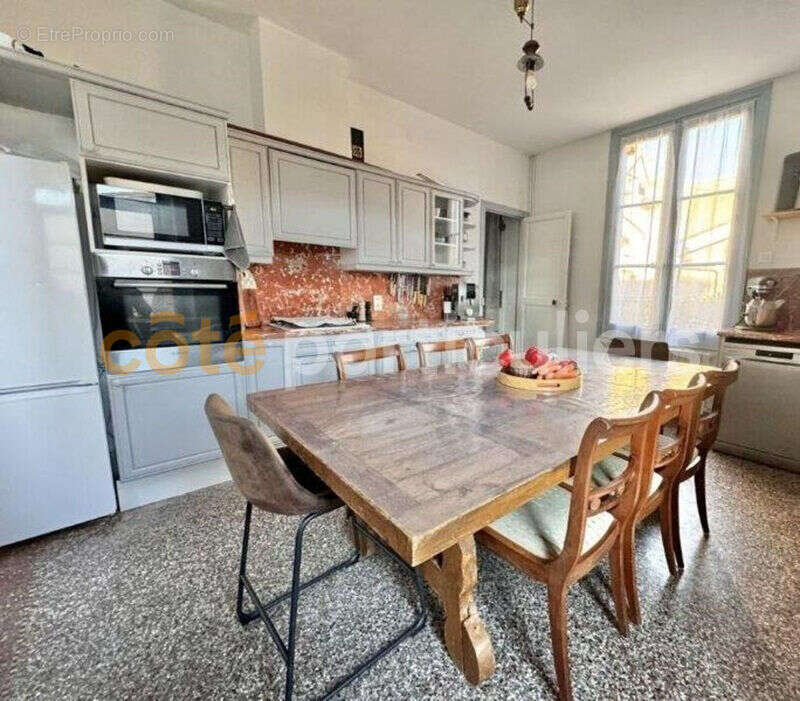 Appartement à CARCASSONNE