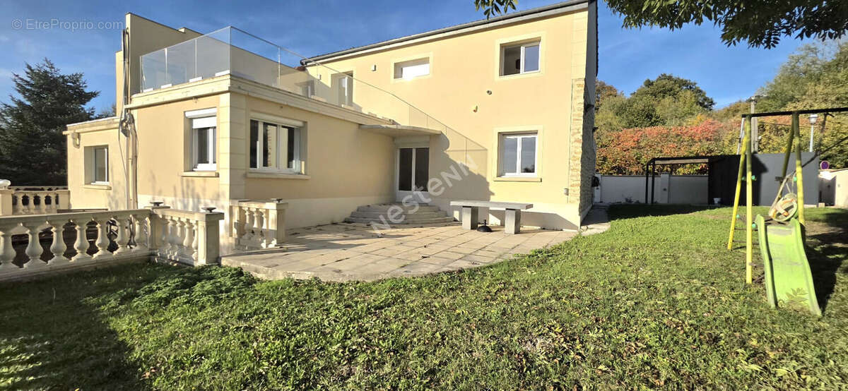 Maison à SAINT-WITZ